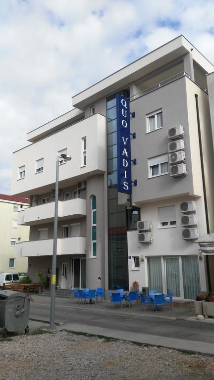 Hotel Quo Vadis Меджугорье Экстерьер фото